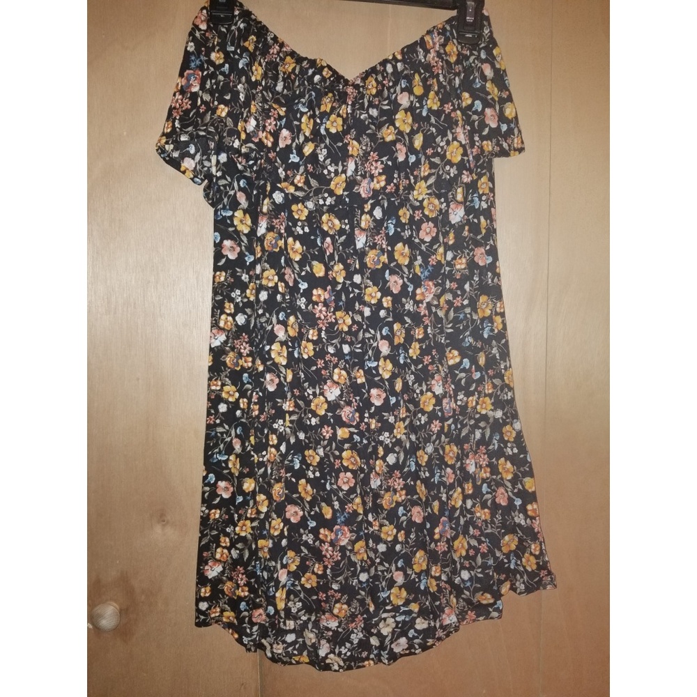 Off the shoulder floral sundress NWT